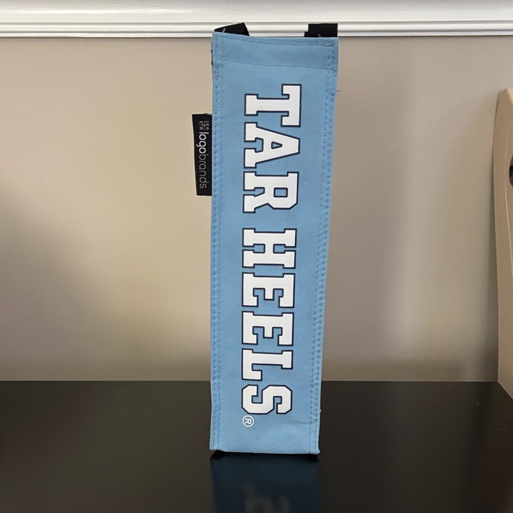 Igloo Blue Tar Heels Wine Tote Cooler